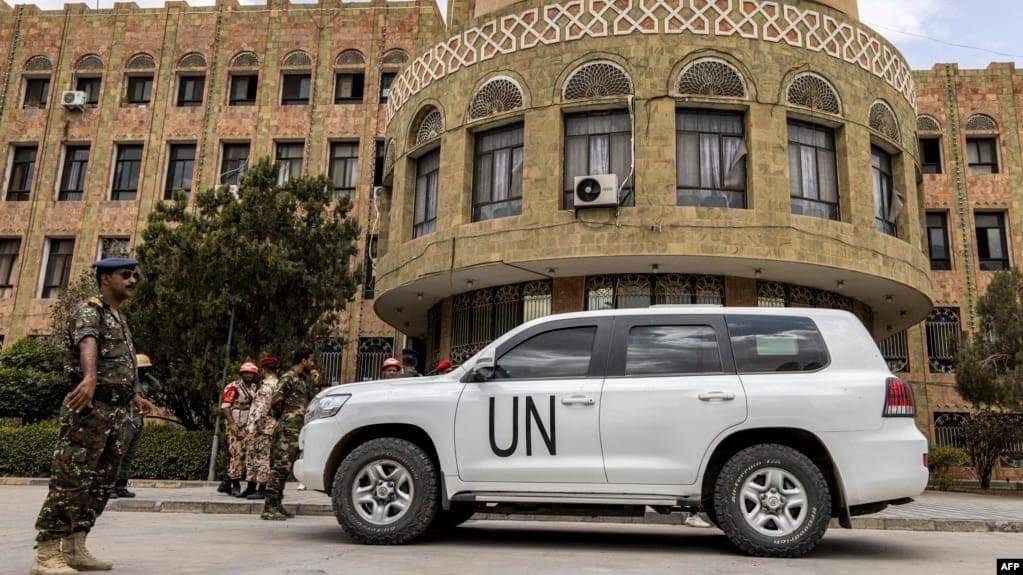 سيارات للأمم المتحدة في صنعاء