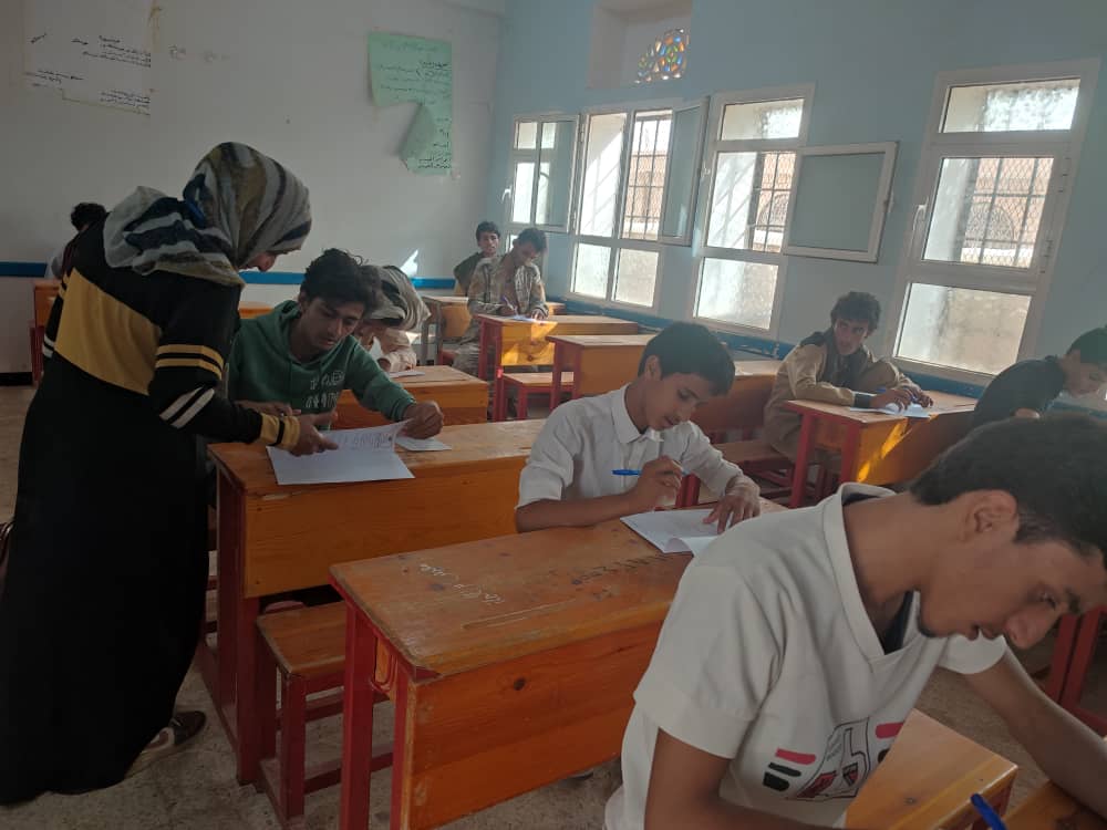 فريق وزاري يتفقد سير الامتحانات في مأرب الوادي