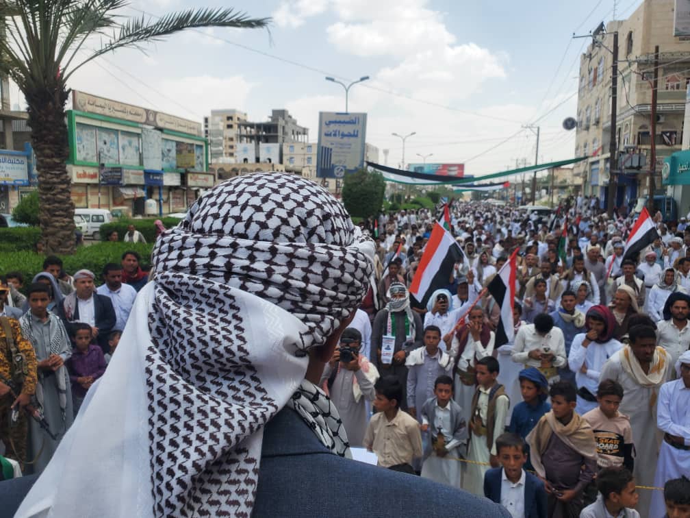 مأرب .. وقفة تضامنية مع الشعب الفلسطيني منددة باستمرار الإبادة الجماعية