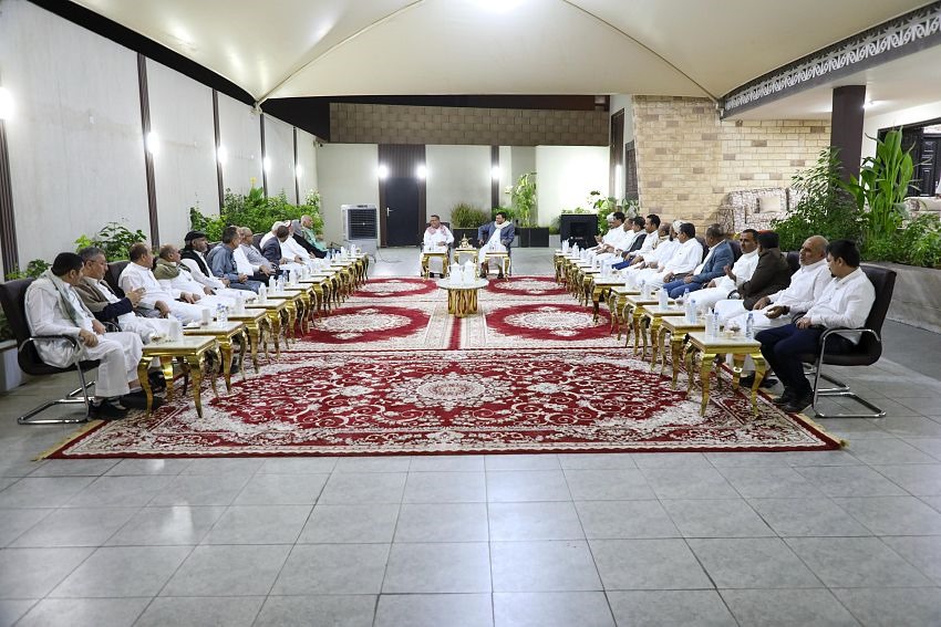عضو مجلس القيادة عبدالله العليمي يلتقي قياداة التكتل الوطني عضو مجلس القيادة عبدالله العليمي يلتقي قياداة التكتل الوطني