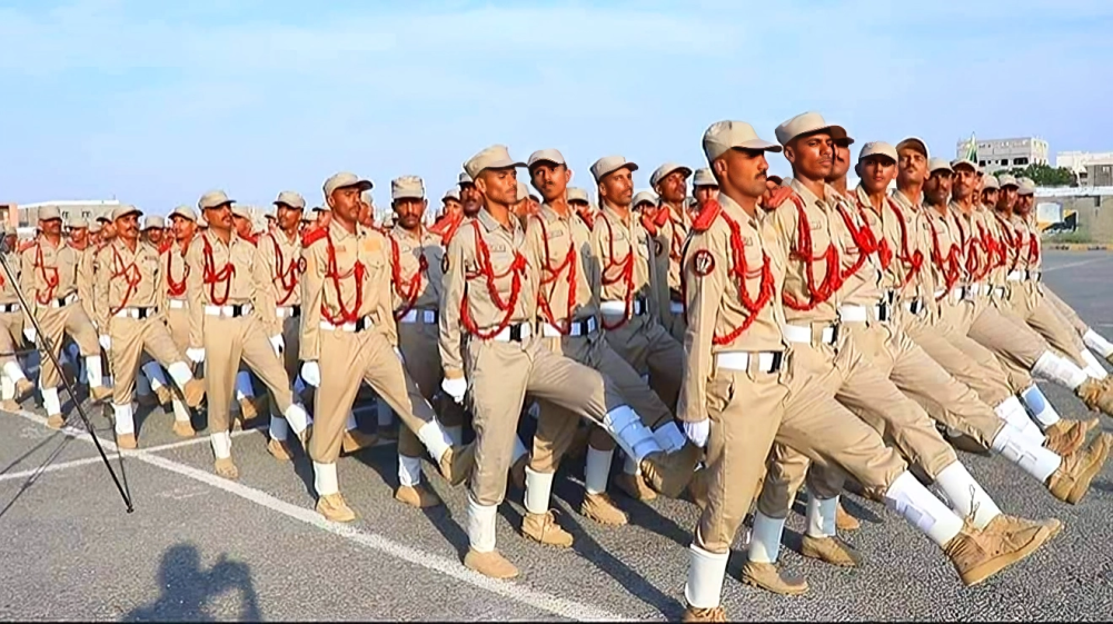 خريجي الكلية الحربية في مدينة عدن للعام 2024 خريجي الكلية الحربية في مدينة عدن للعام 2024