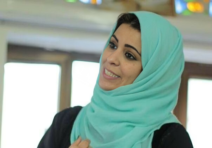 الناشطة رباب المضواحي الناشطة رباب المضواحي
