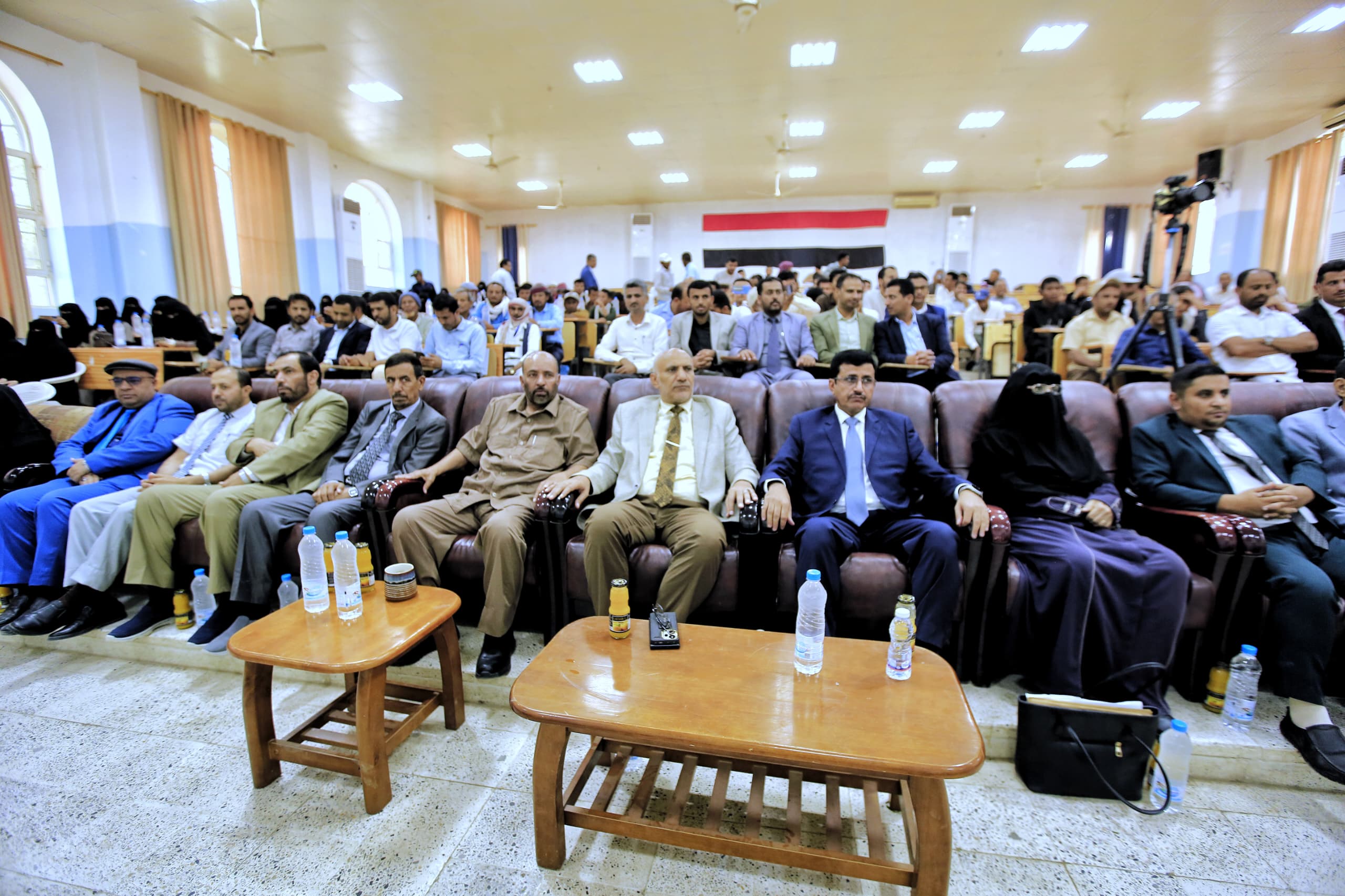 حفلاً تكريمياً نظمته جامعة إقليم سبأ بمناسبة عيد العمال العالمي حفلاً تكريمياً نظمته جامعة إقليم سبأ بمناسبة عيد العمال العالمي