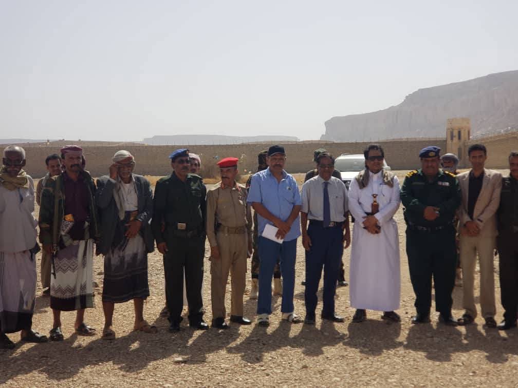 تنفيذ حكم الإعدام بحق مدان في ساحة السجن المركزي بمحافظة شبوة تنفيذ حكم الإعدام بحق مدان في ساحة السجن المركزي بمحافظة شبوة