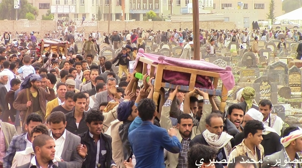تشييع ضحايا مذبحة هران في محافظة ذمار تشييع ضحايا مذبحة هران في محافظة ذمار