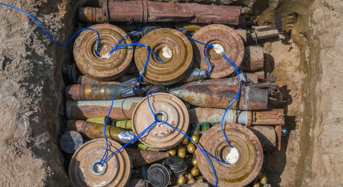 &quot;مسام&quot; يعلن انتزاع أكثر من 5000 لغم منذ بداية مايو زرعها الحوثيون