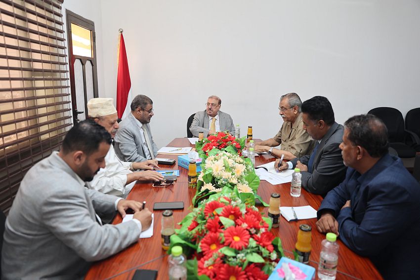 رئاسة البرلمان تناقش ترتيبات عودة جلسات المجلس